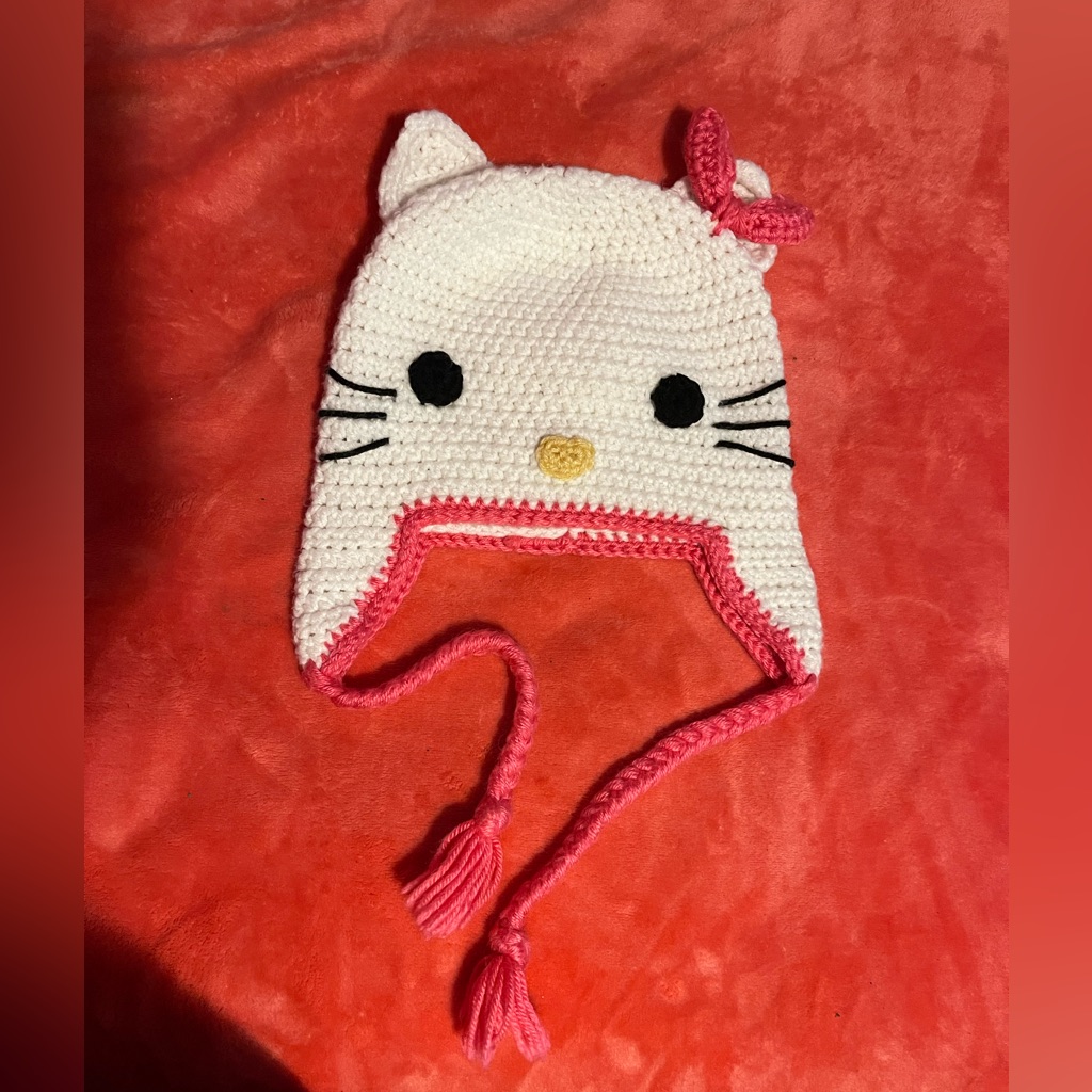 Hello Kitty Hat